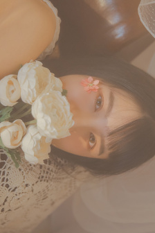 校花公车民工短篇文